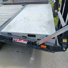 Til &aring; ha i skr&aring;delen p&aring; maskintralle